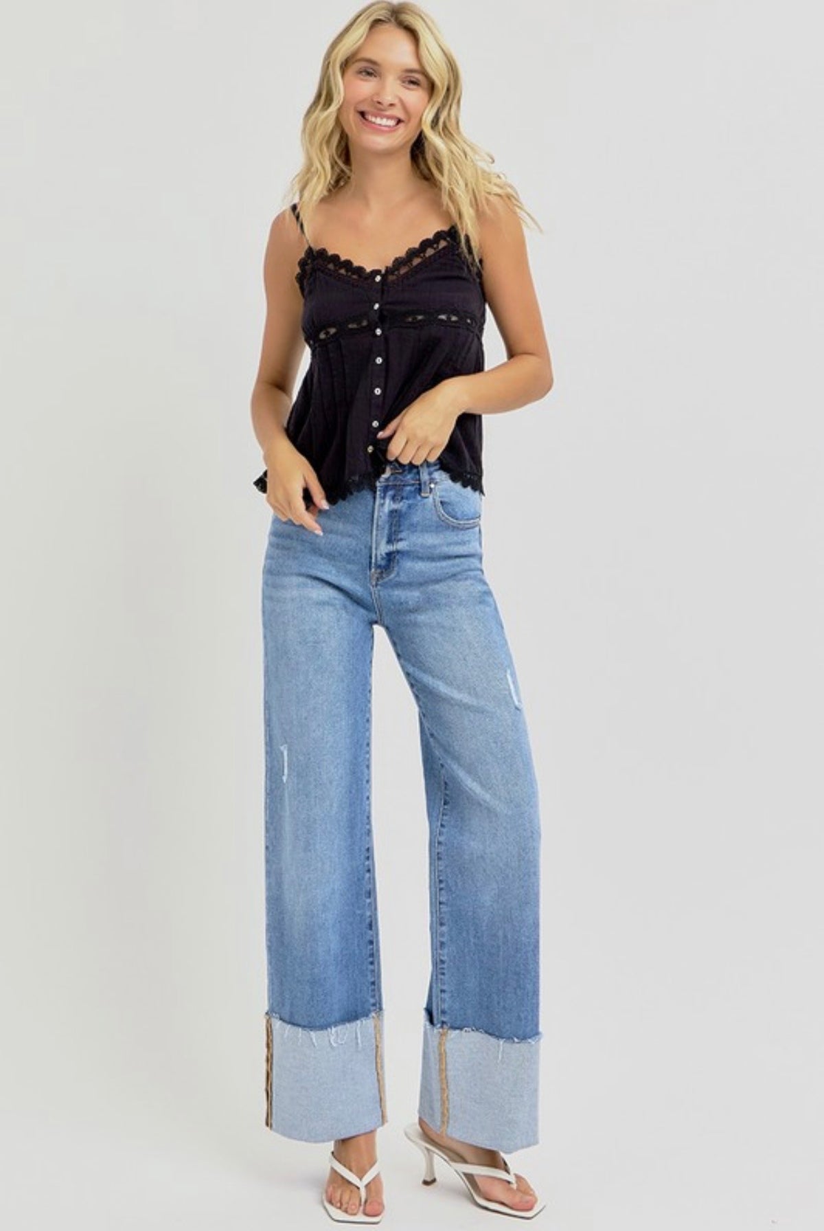 ROUNDING RISEN JEAN