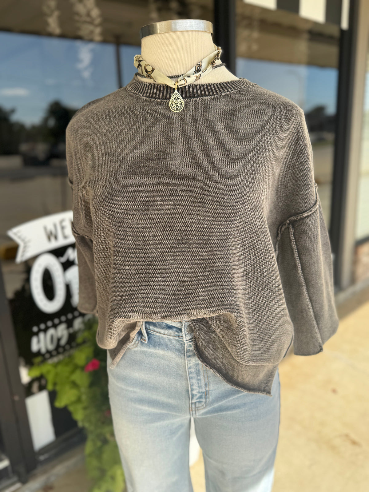 GIGI SWEATER TOP