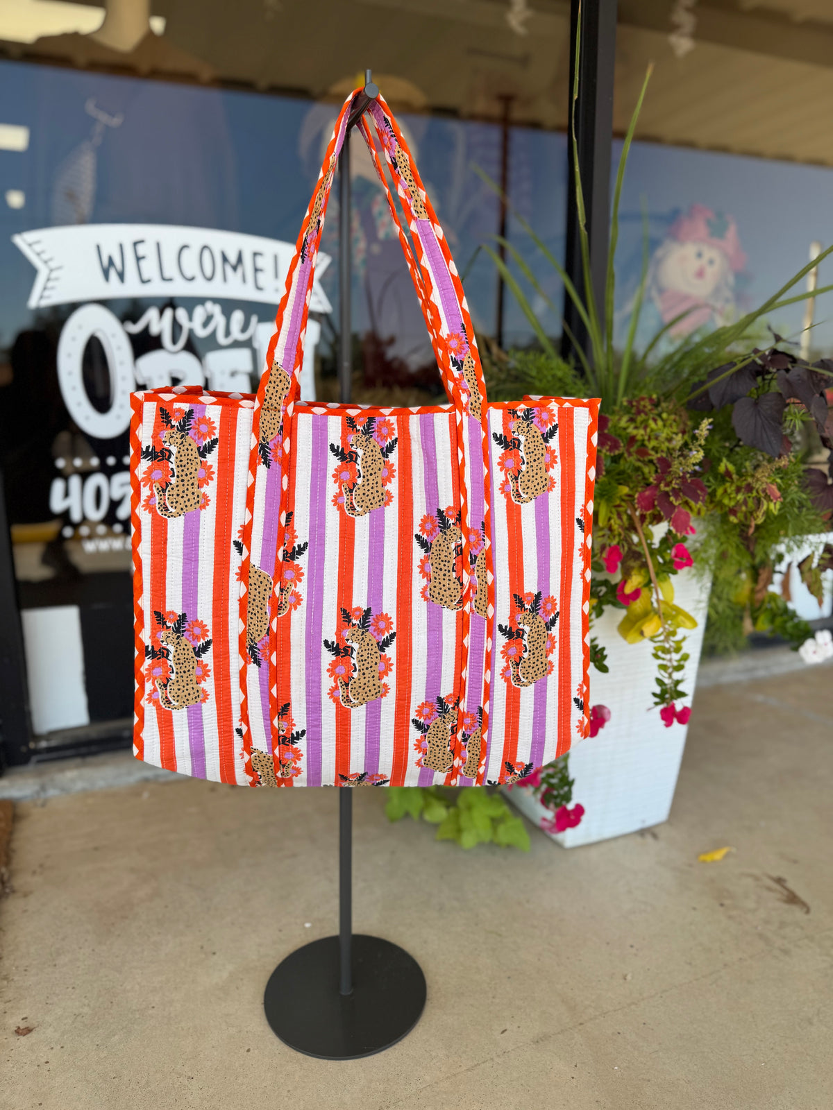 QUILTED TOTE BAG