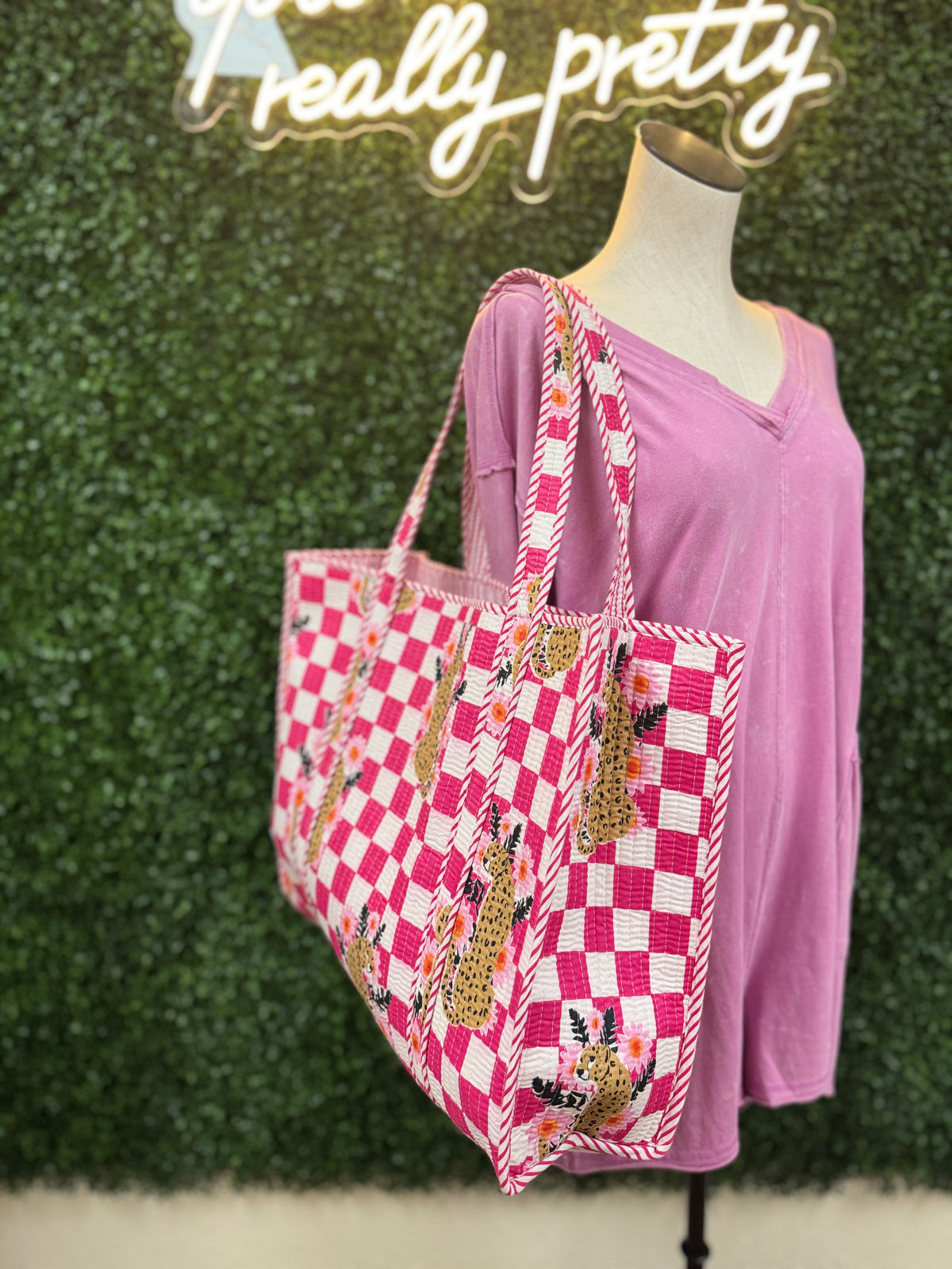 QUILTED TOTE BAG