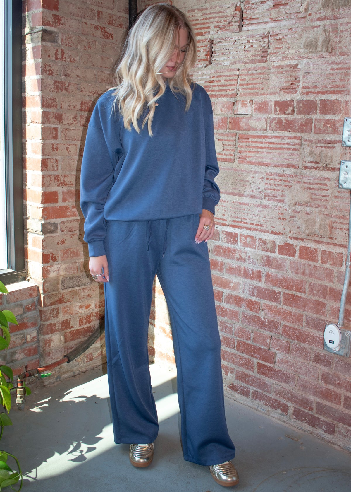 OLIVIA PANT SET
