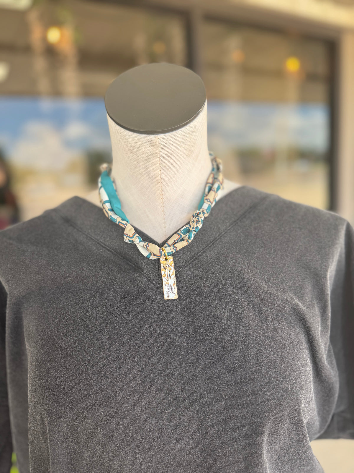 SCARF NECKLACE