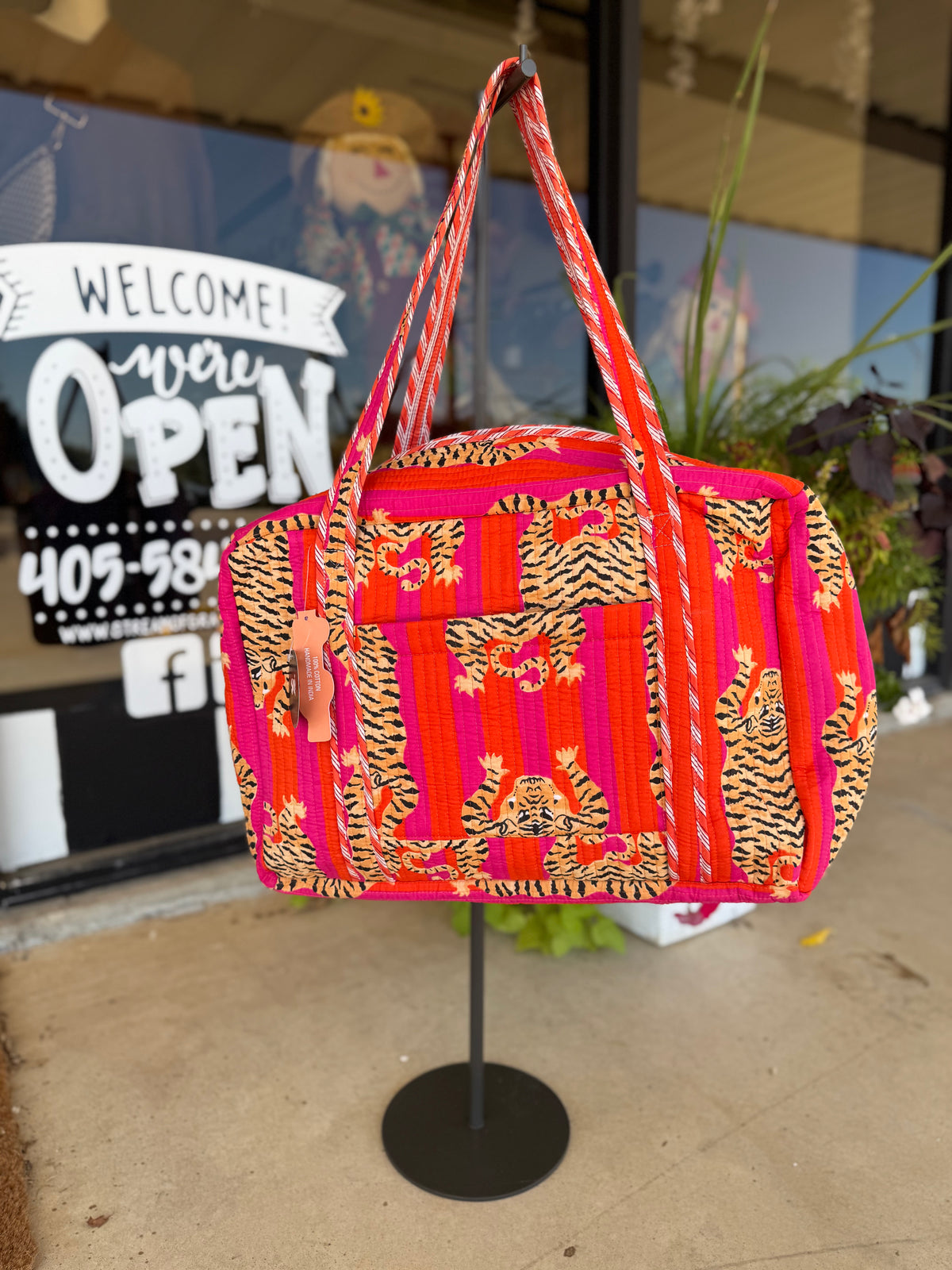 QUILTED WEEKENDER BAG