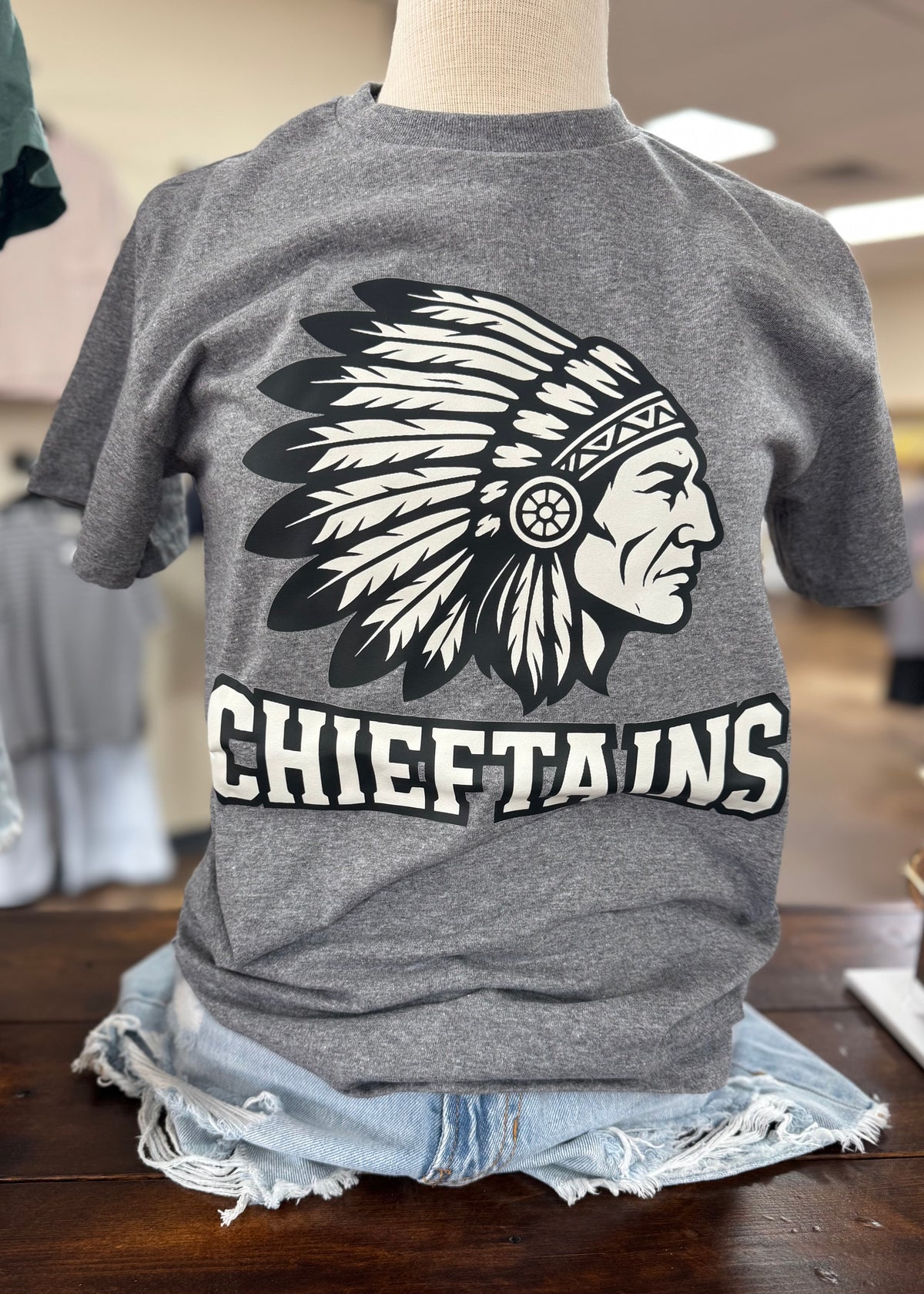 CHIEFTAIN HEAD TEE