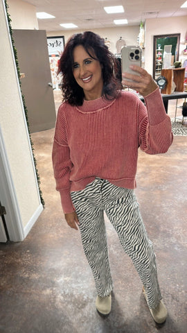 RETREAT SWEATER