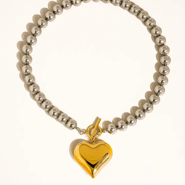 RAISSA HEART NECKLACE